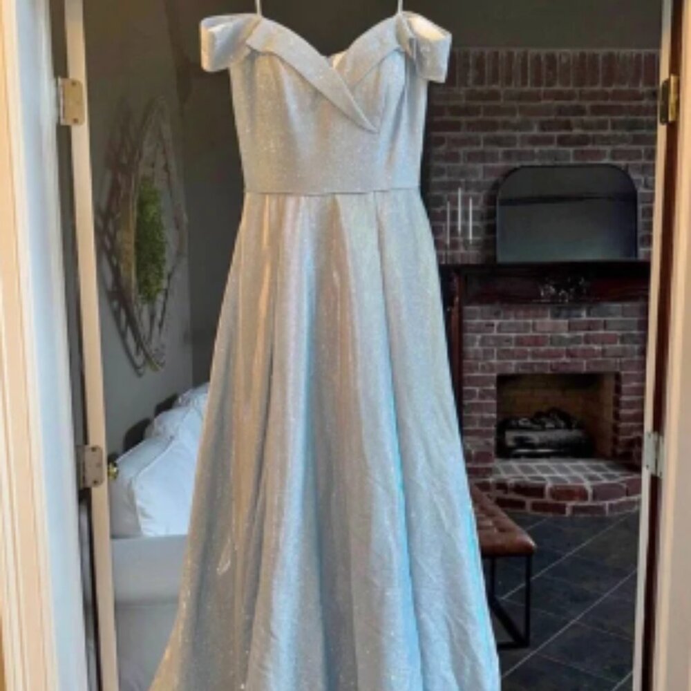 GLO Jeans Blue Pleated Gown with Flutter Sleeves